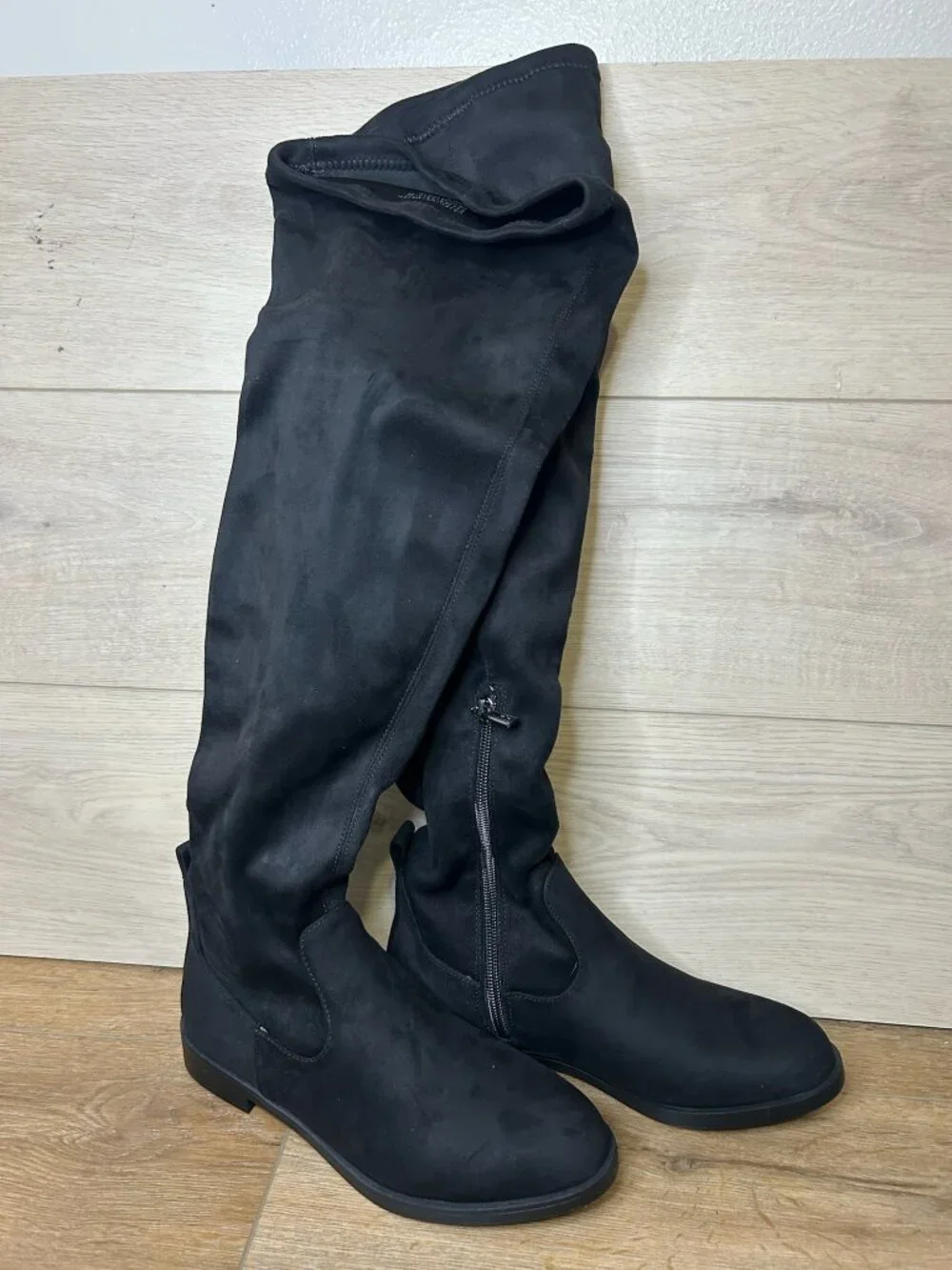 Kenneth Cole Reaction Wind-Y Over The Knee Boot 5.5M